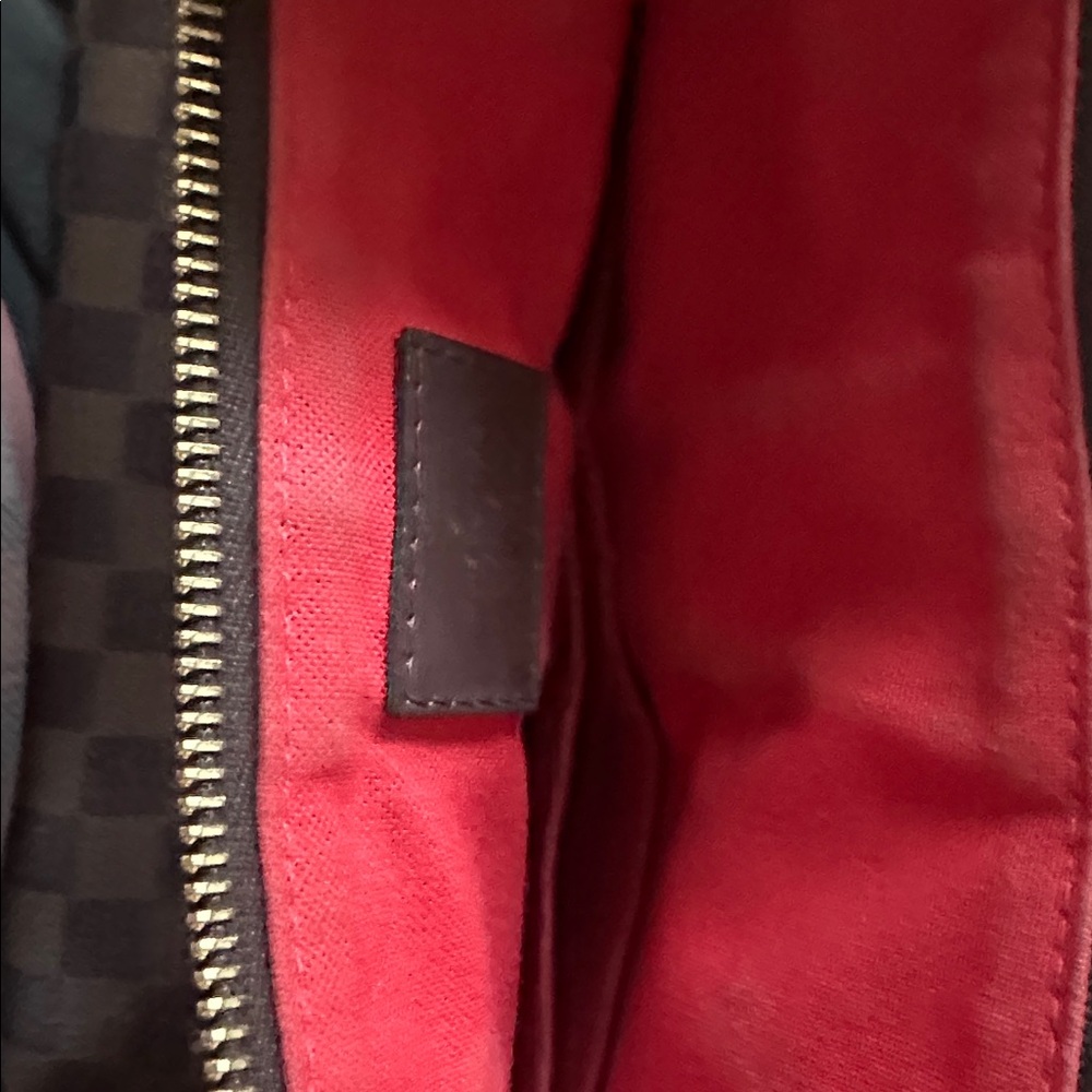 ✨HP✨ 2021 Authentic Louis Vuitton Siena MM includes box & dust bag Like New - Picture 9 of 16